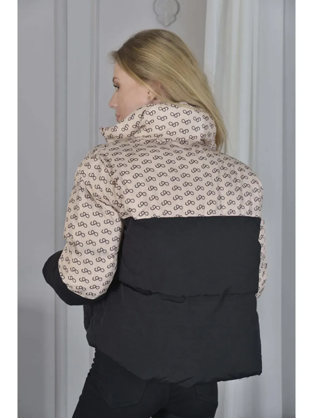 Siyah Kadın Oversize Şişme Mont-4