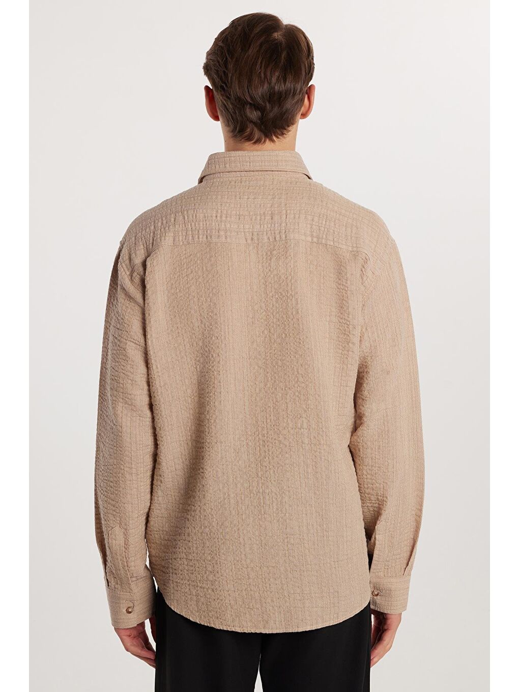 Erkek Relax Fit Rahat Kesim Pamuklu Keten Doku Tek Cepli Bej Gömlek-4