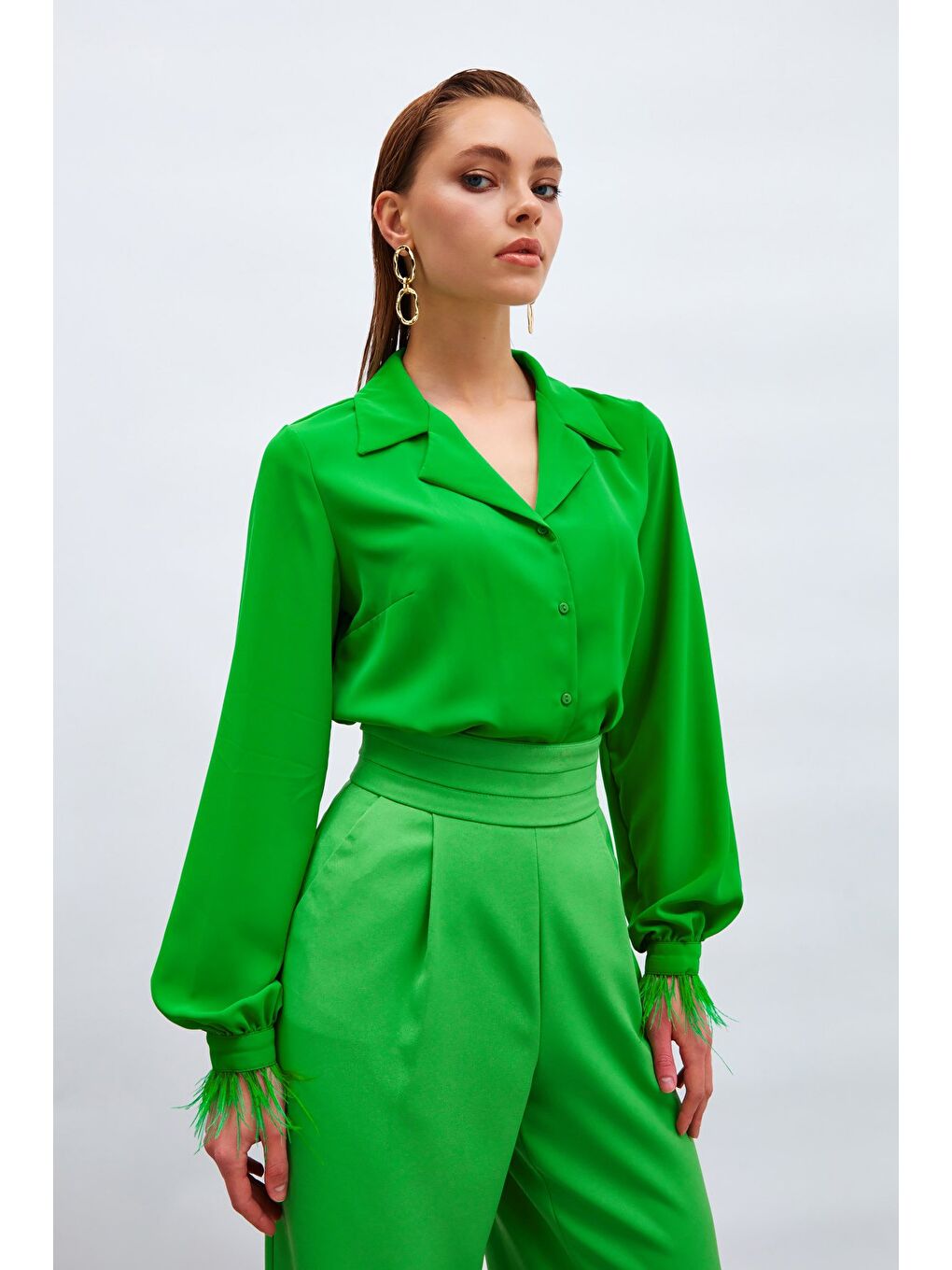 Tüy Detaylı Salaş Gömlek - Yeşil