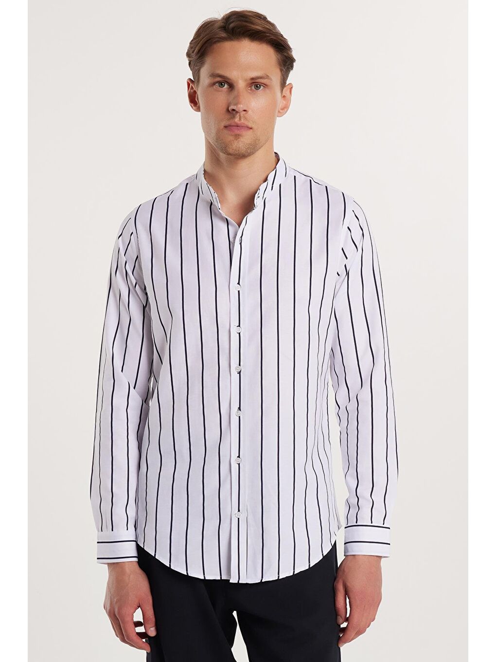 Slim Fit Uzun Kollu Hakim Yaka Pamuklu Kolay Ütü Çizgili Erkek Beyaz Gömlek-2
