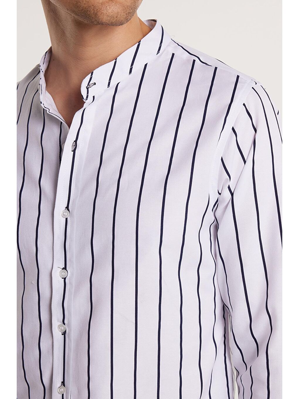 Slim Fit Uzun Kollu Hakim Yaka Pamuklu Kolay Ütü Çizgili Erkek Beyaz Gömlek-3