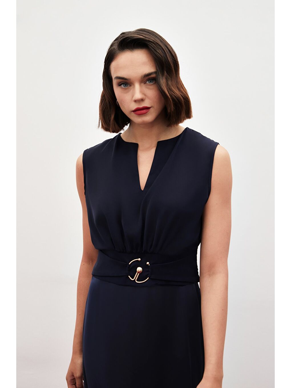 Toka Detaylı Kolsuz Bluz - Lacivert-1