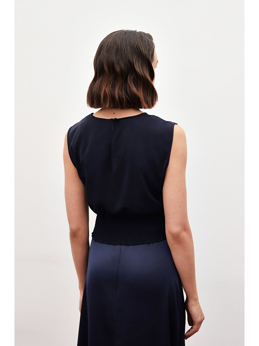 Toka Detaylı Kolsuz Bluz - Lacivert-5