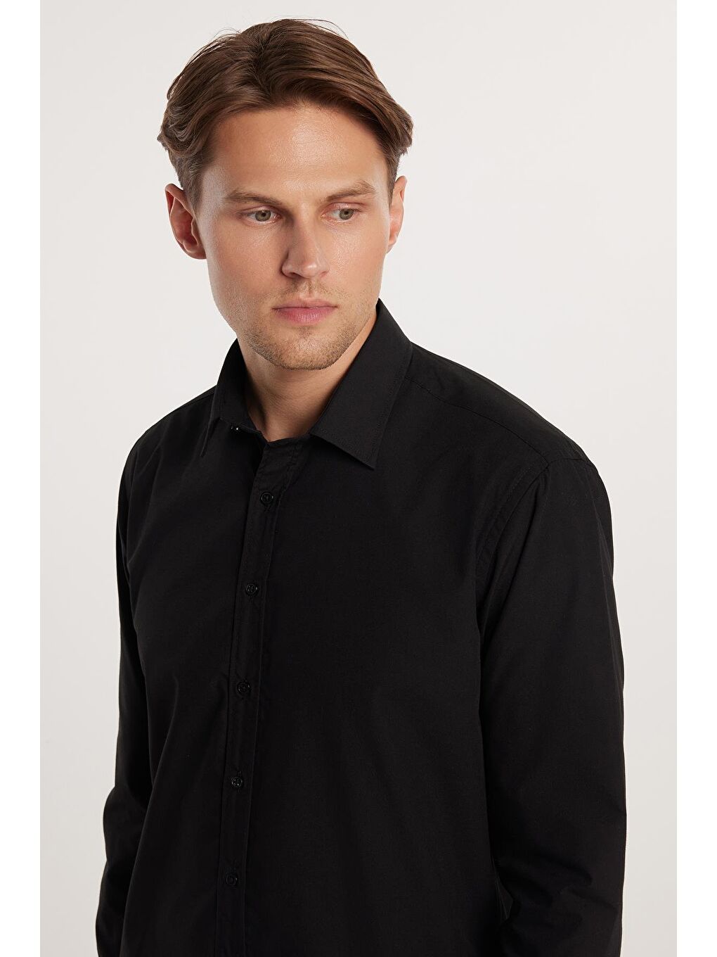 Modern Slim Fit Uzun Kollu Pamuklu Kolay Ütü Erkek Siyah Gömlek-1