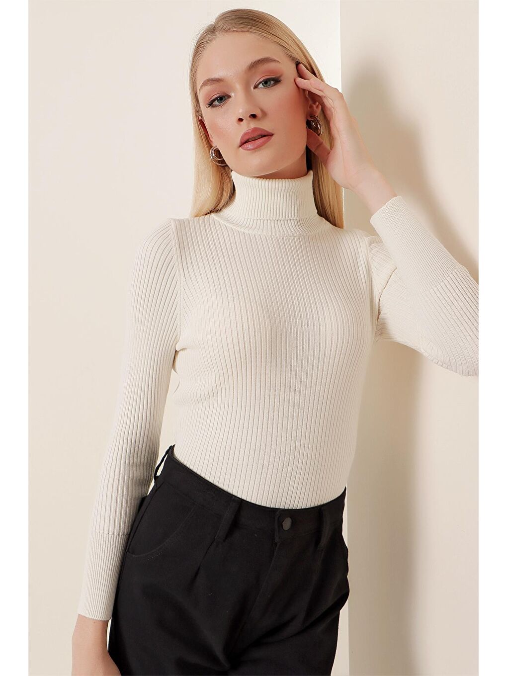 Kadın Ekru Balıkçı Yaka Fitilli Basic Body Triko Kazak