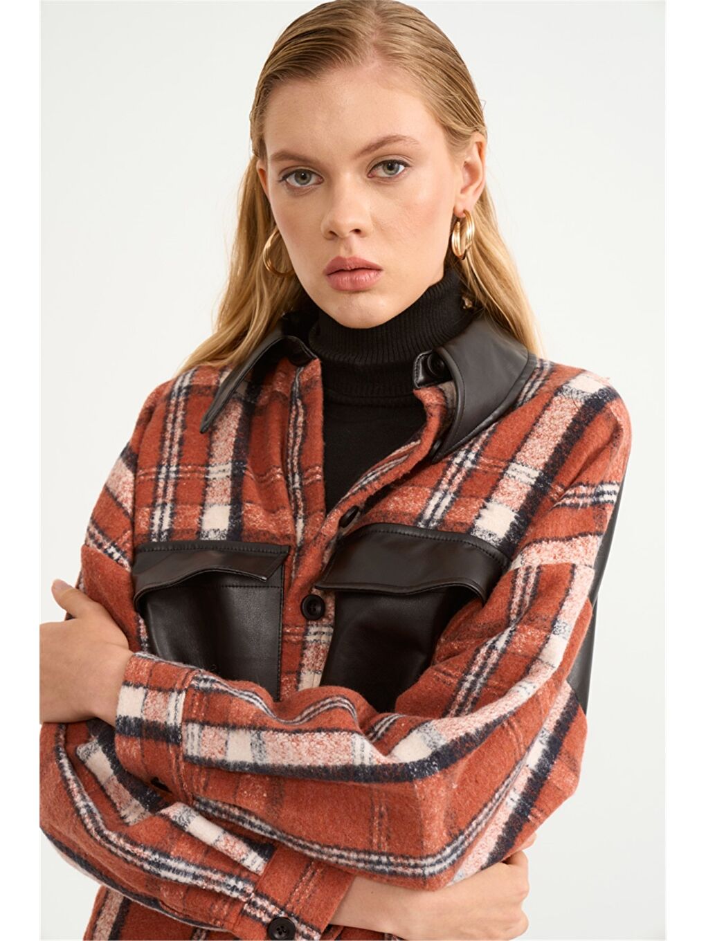 Kahverengi Deri Detaylı Ekose Desenli Gömlek - Kiremit-4