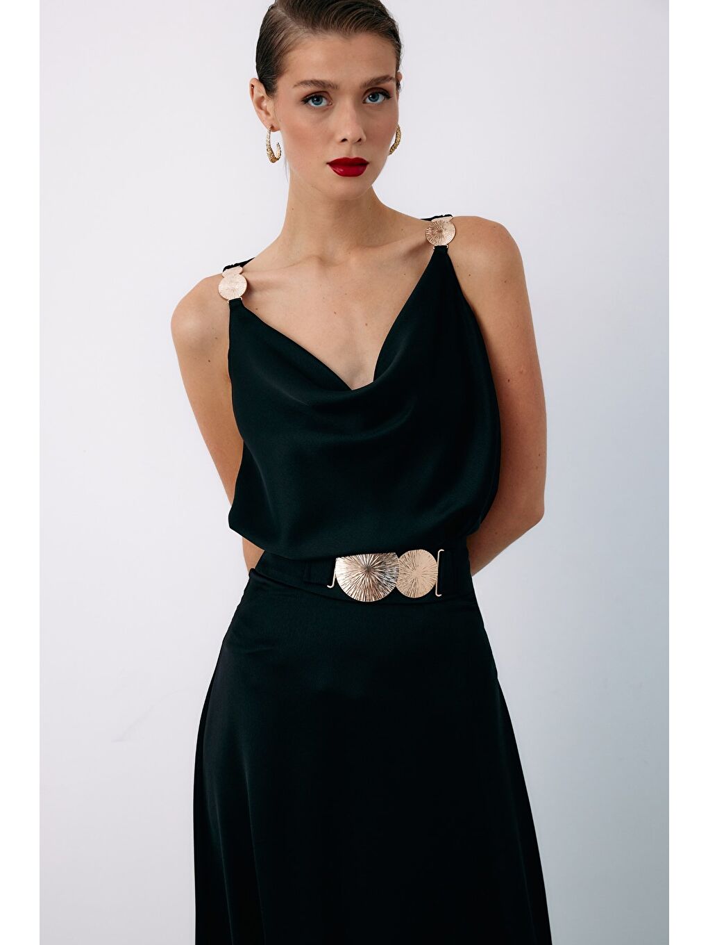 Omuz Aksesuarlı Salaş Bluz - Siyah-3