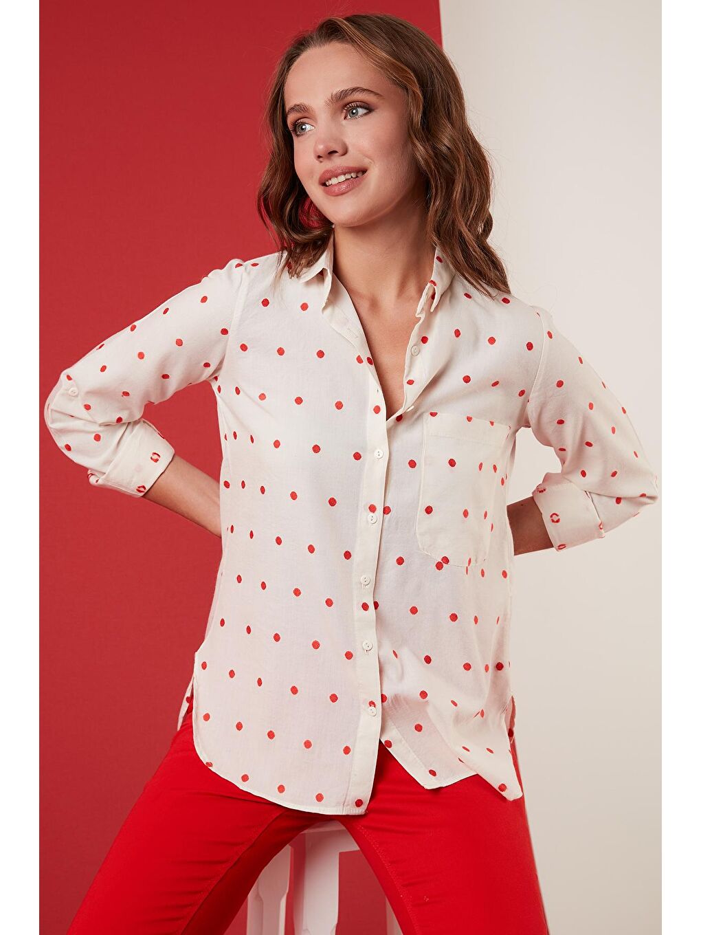 Kırmızı Regular Fit Puantiyeli Pamuklu Gömlek 514337310
