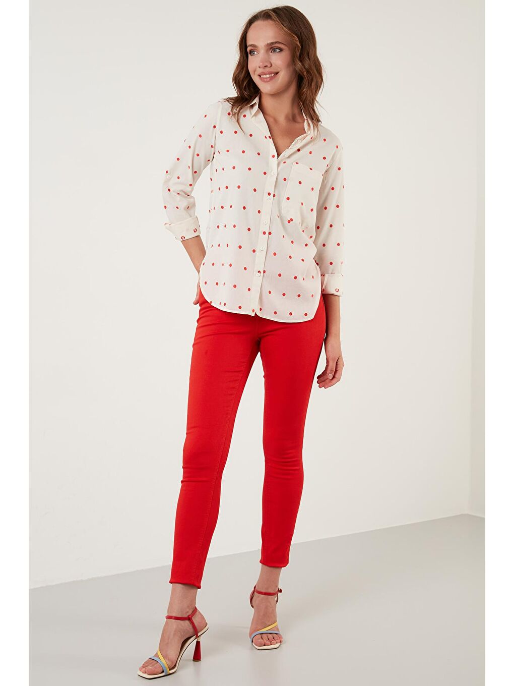 Kırmızı Regular Fit Puantiyeli Pamuklu Gömlek 514337310-3