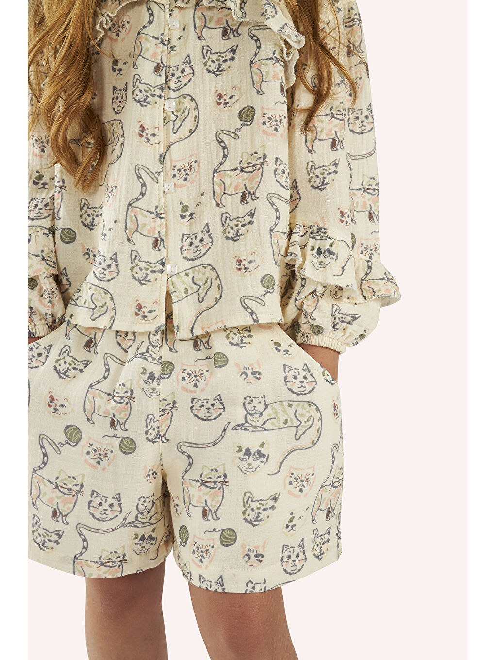 Kız Çocuk Kedi Desenli Ekru Şort Etek-1