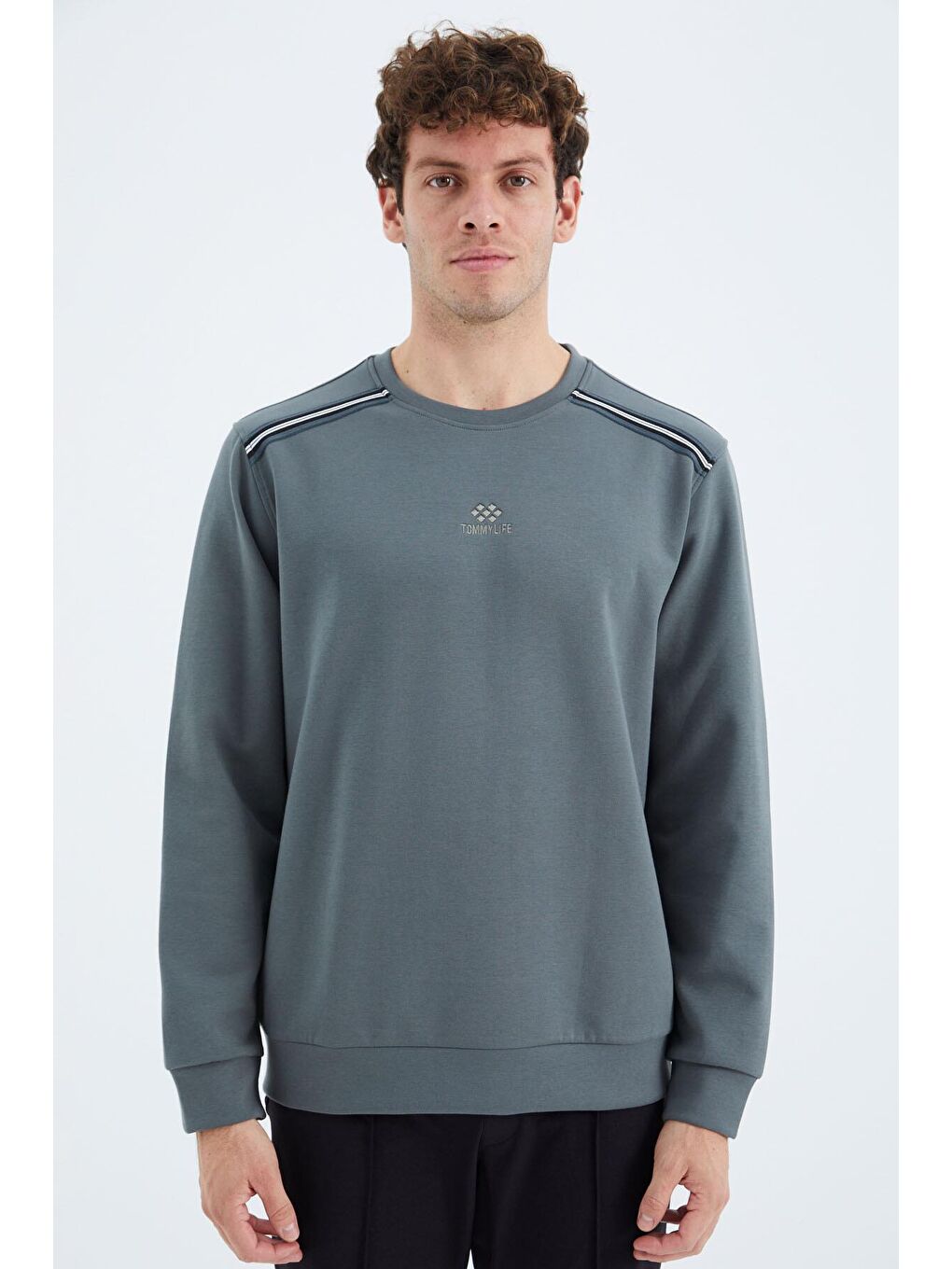 Haki Bisiklet Yaka Omuz Şerit Detaylı Rahat Kalıp Erkek Sweatshirt - 88279