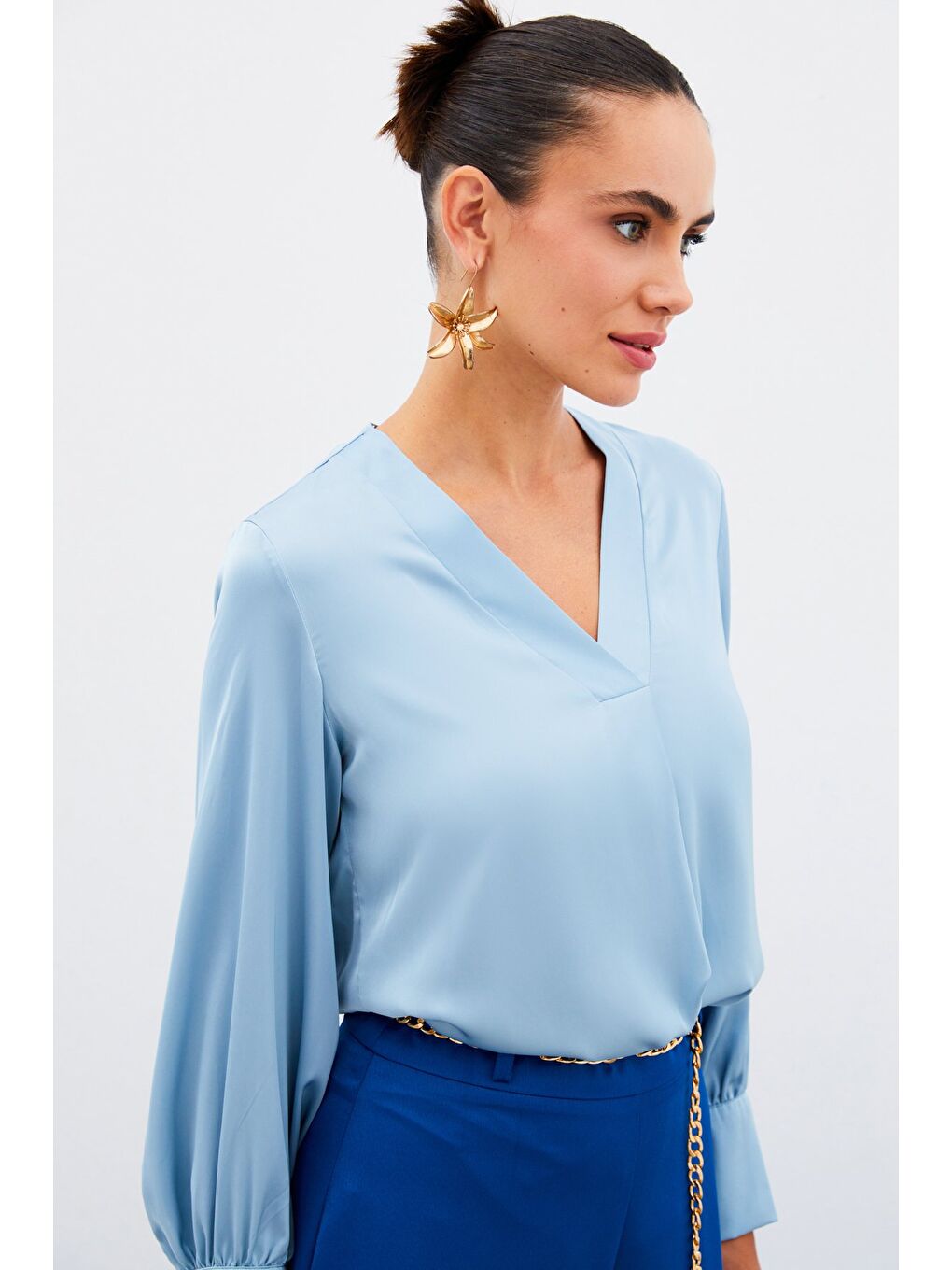 V Yaka Saten Bluz - Bebe Mavi-5