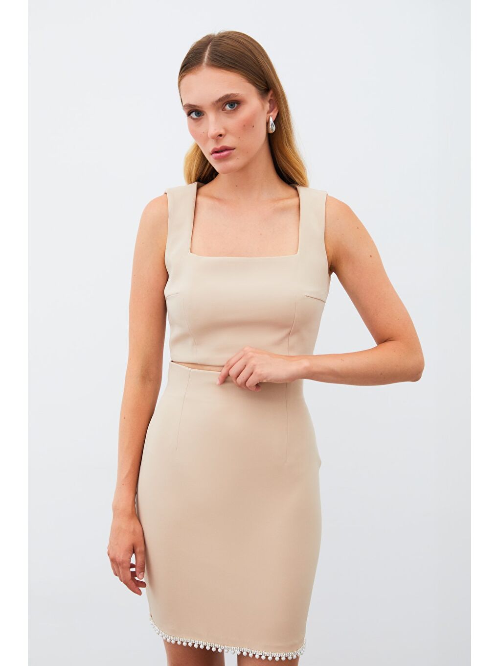 Kahverengi Kare Yaka Crop Bluz - Camel-1