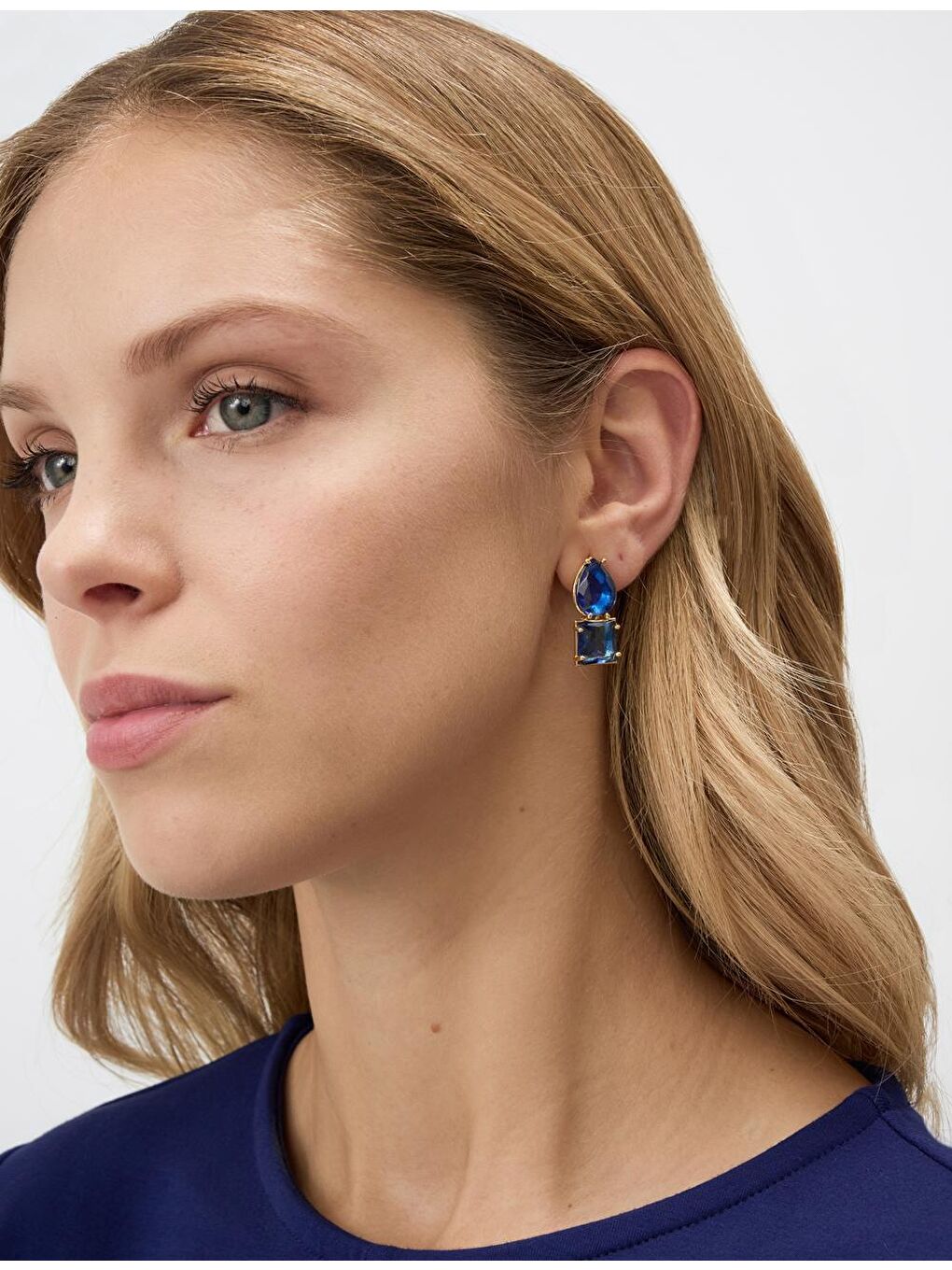 Lacivert Kare Figürlü Sallanan Küpe