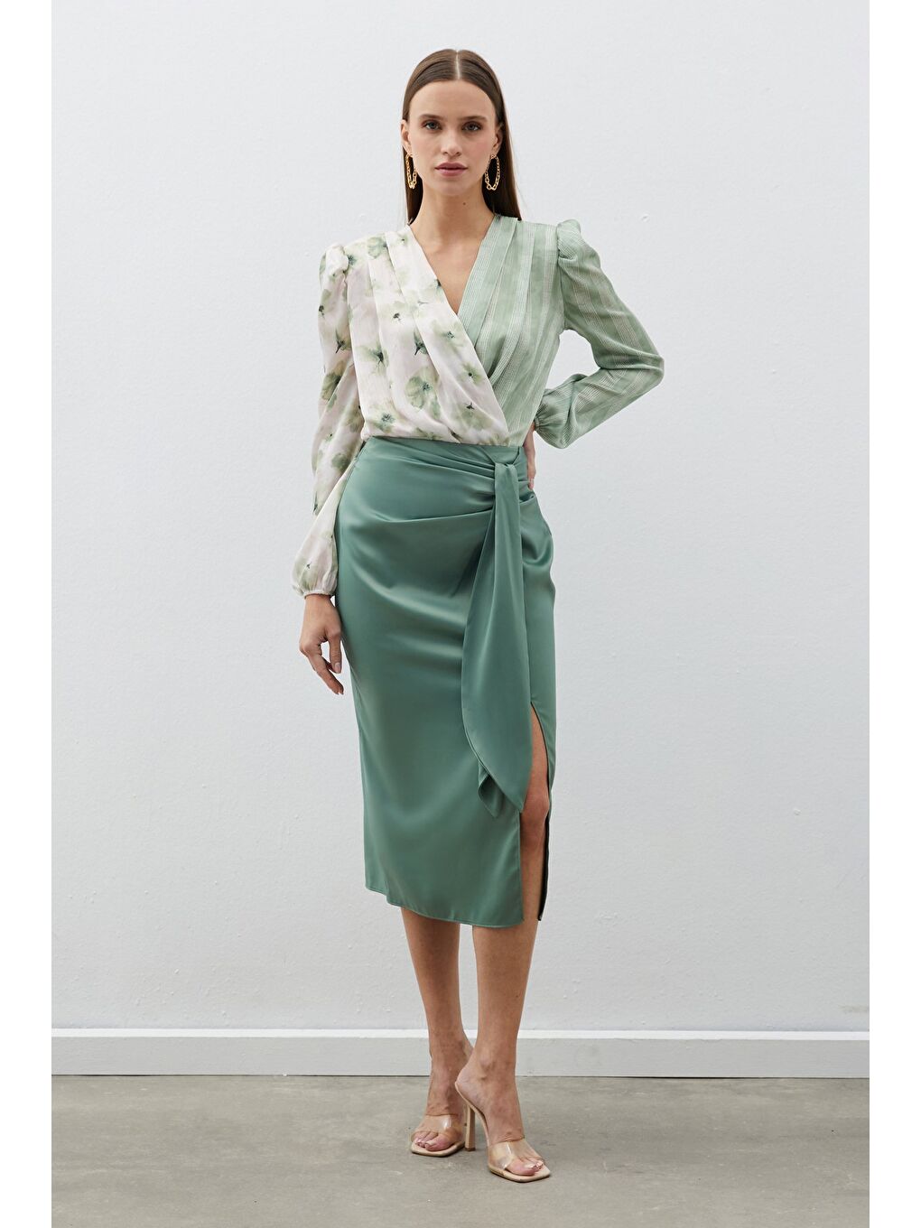 Çift Desenli Kruvaze Bodysuit Bluz - Çağla Yeşili-2