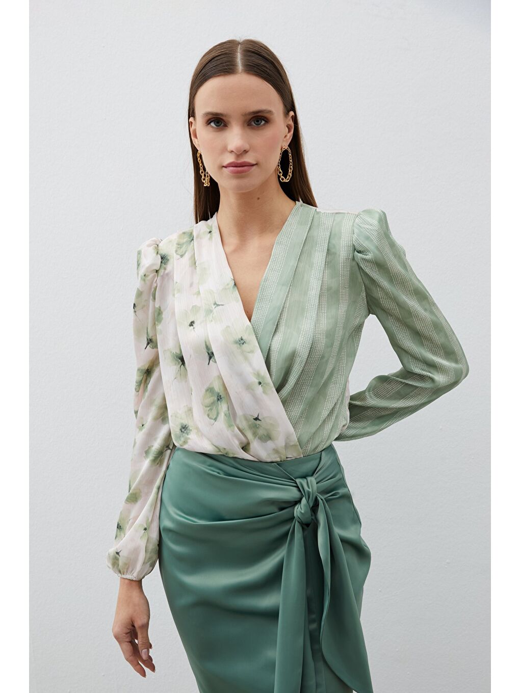 Çift Desenli Kruvaze Bodysuit Bluz - Çağla Yeşili-4