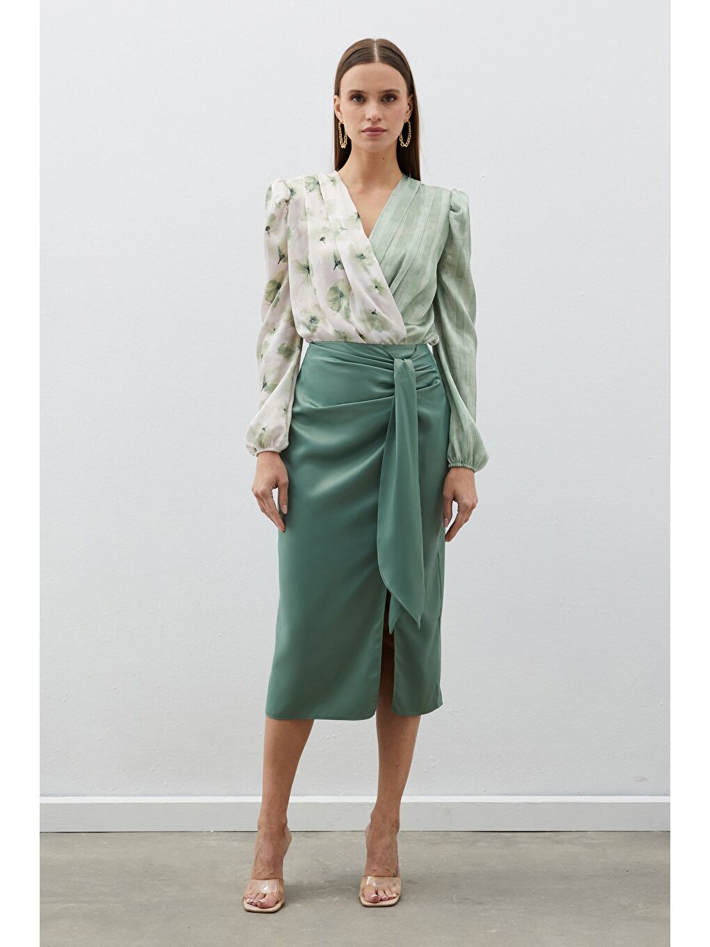 Çift Desenli Kruvaze Bodysuit Bluz - Çağla Yeşili-5