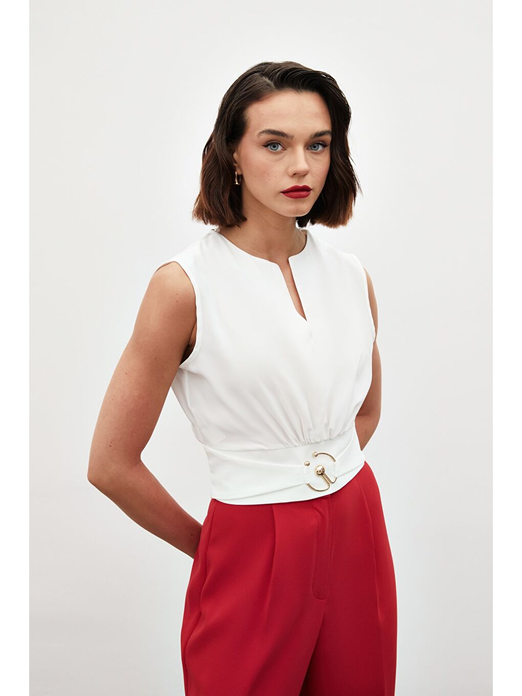 Toka Detaylı Kolsuz Bluz - Ekru-4