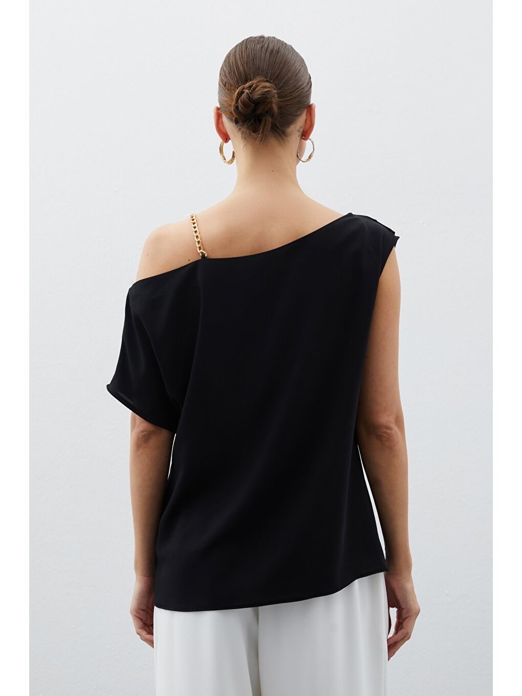 Düşük Omuzlu Salaş Bluz - Siyah-5