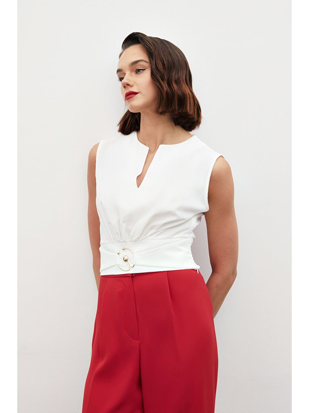 Toka Detaylı Kolsuz Bluz - Ekru-6