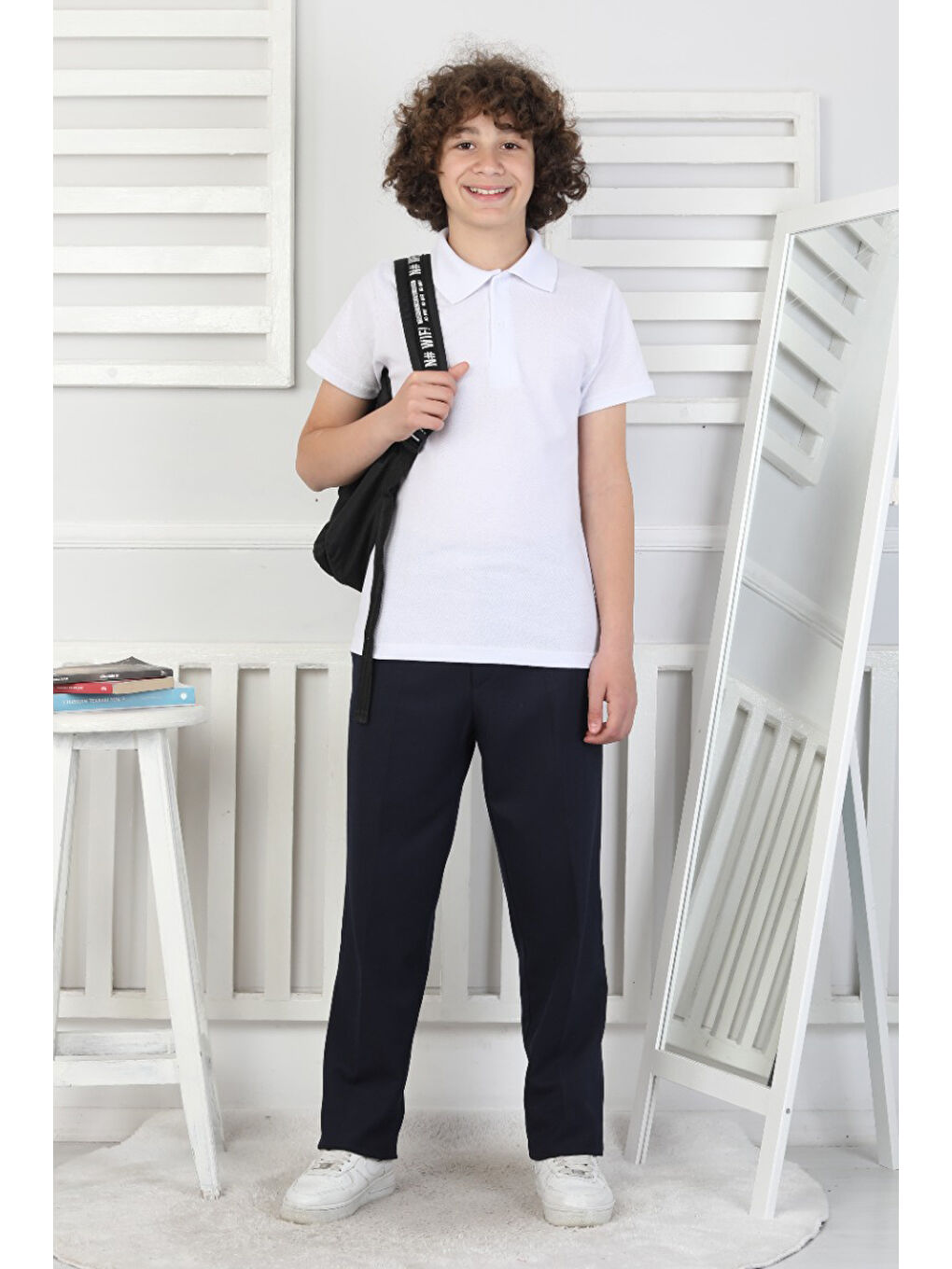 Beyaz Erkek Çocuk %100 Pamuk Okul Tarz T-Shirt 5-13 Yaş 12272-3