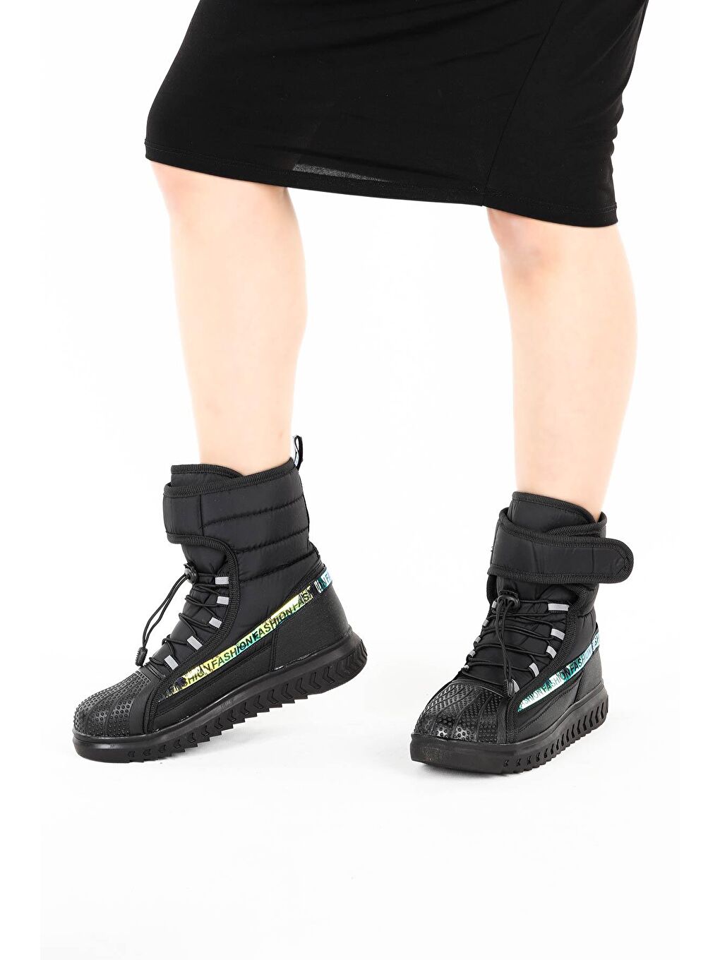 Siyah Günlük Cırtlı Kadın Kar Bot Ayakkabı Twg 920-1