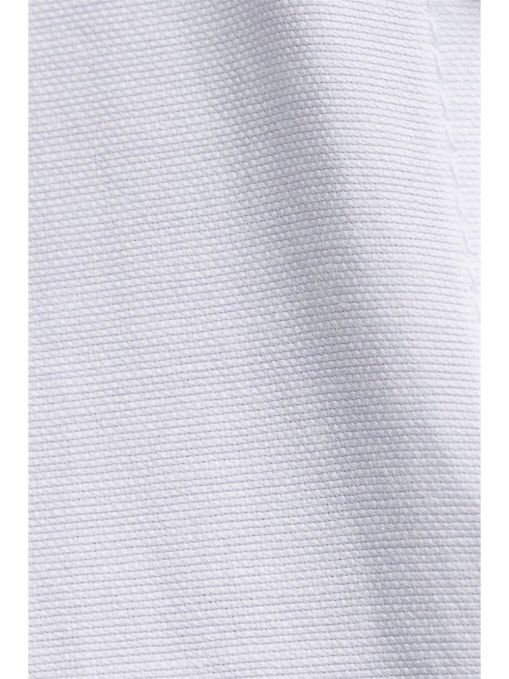 Erkek Regular Fit Klasik Kesim Oxford Doku Yaka Düğmeli Cepli Nakışlı Beyaz Gömlek-4