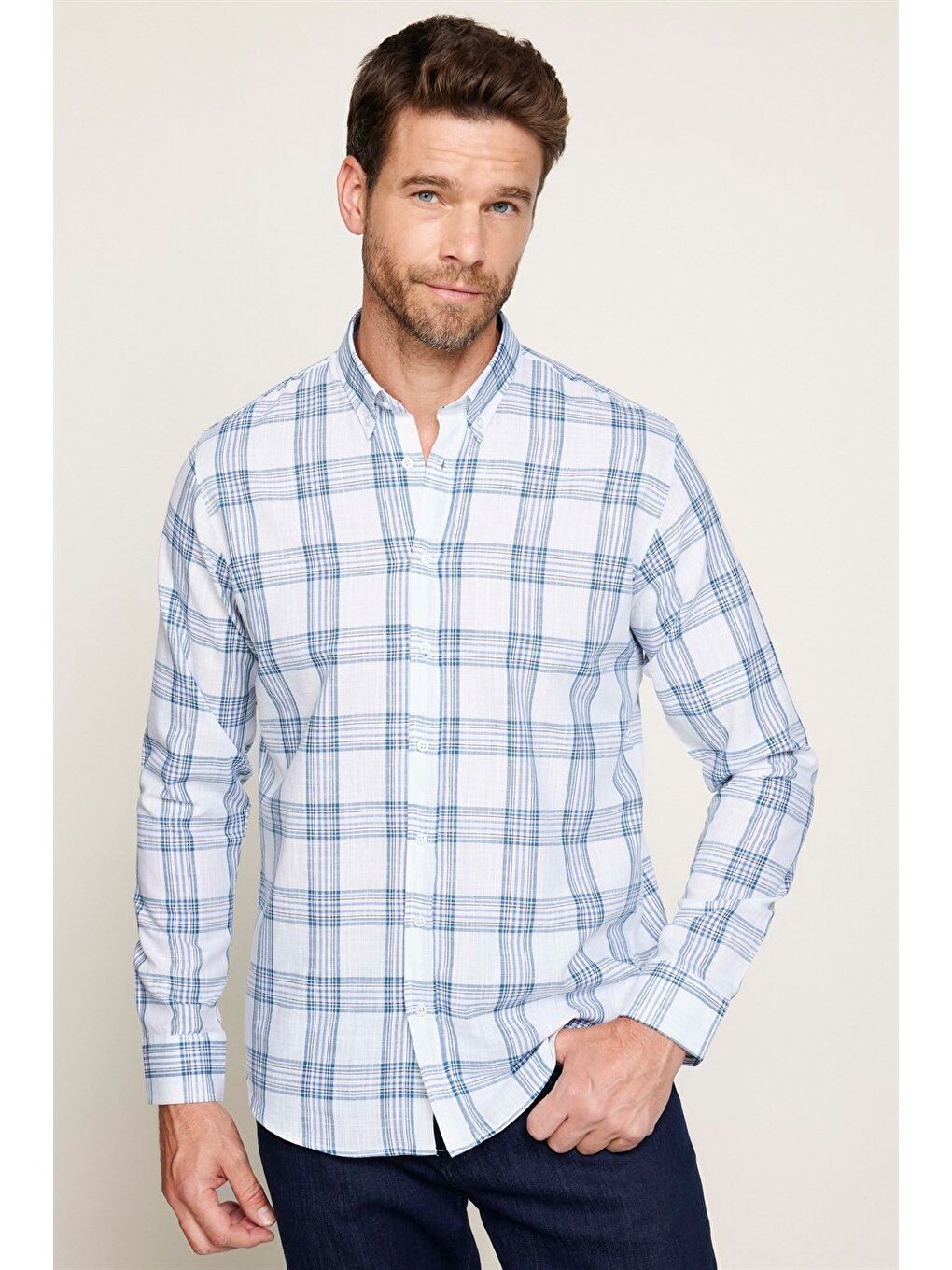 Erkek Regular Fit Klasik Kesim %100 Pamuk Keten Doku Ekoseli Düğmeli Yaka Beyaz Gömlek