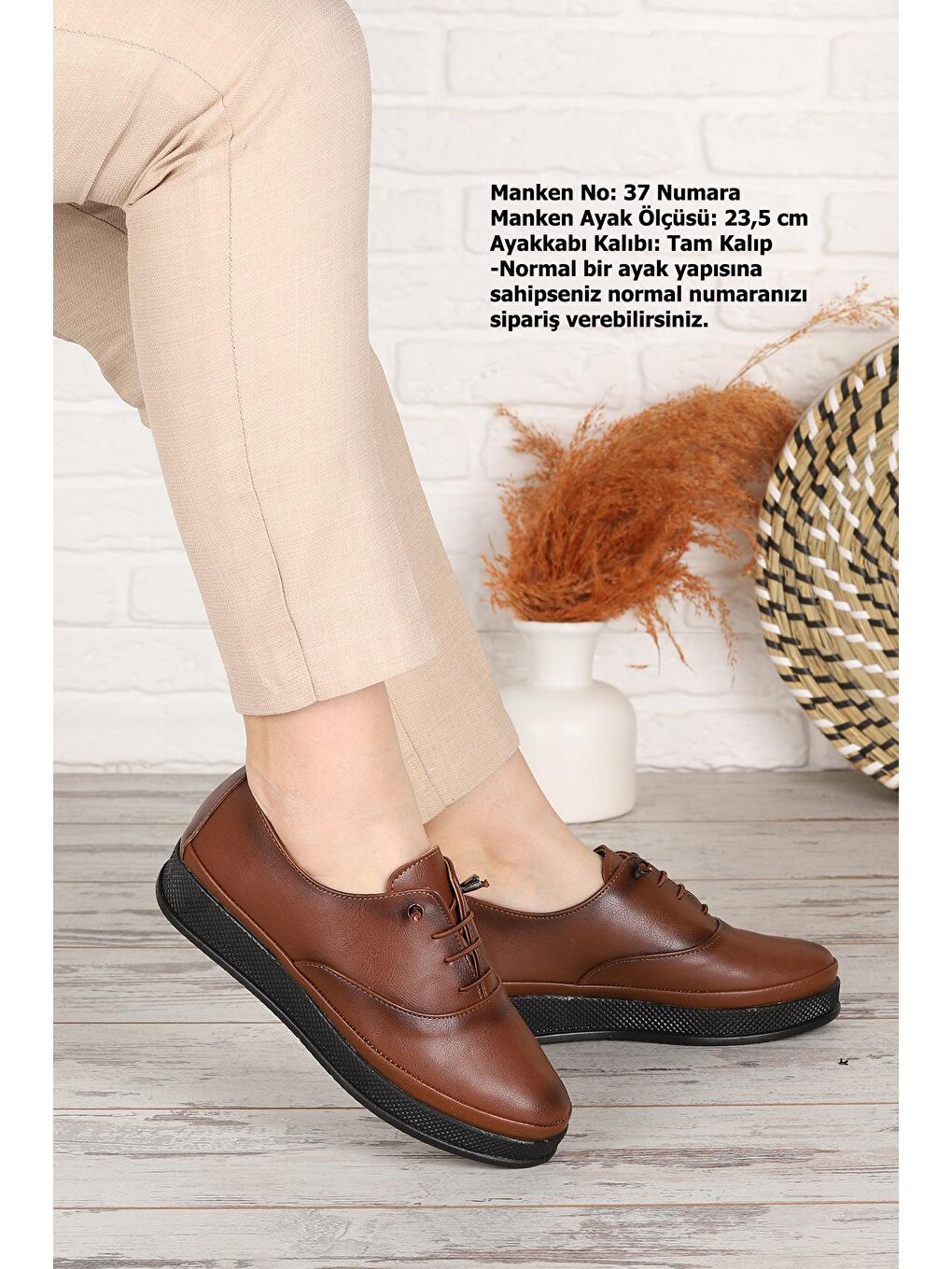 Kahverengi Bağcıklı Günlük Kadın Ayakkabı Pnt 673377-2