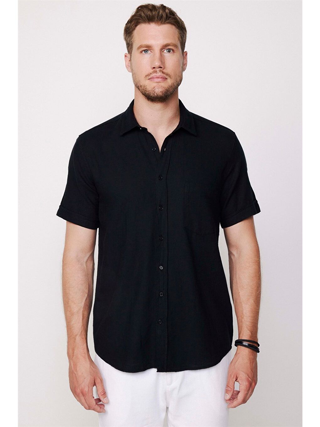 Erkek Regular Fit Klasik Kesim %100 Pamuk Keten Doku Cepli Siyah Gömlek