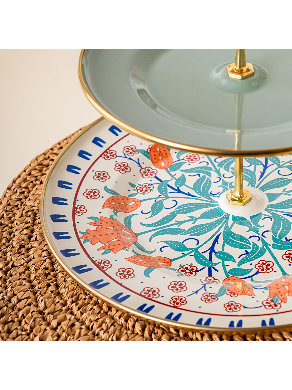 Beyaz Hasbahçe Emaye Katlı Kurabiyelik 21 x 29 Cm-7