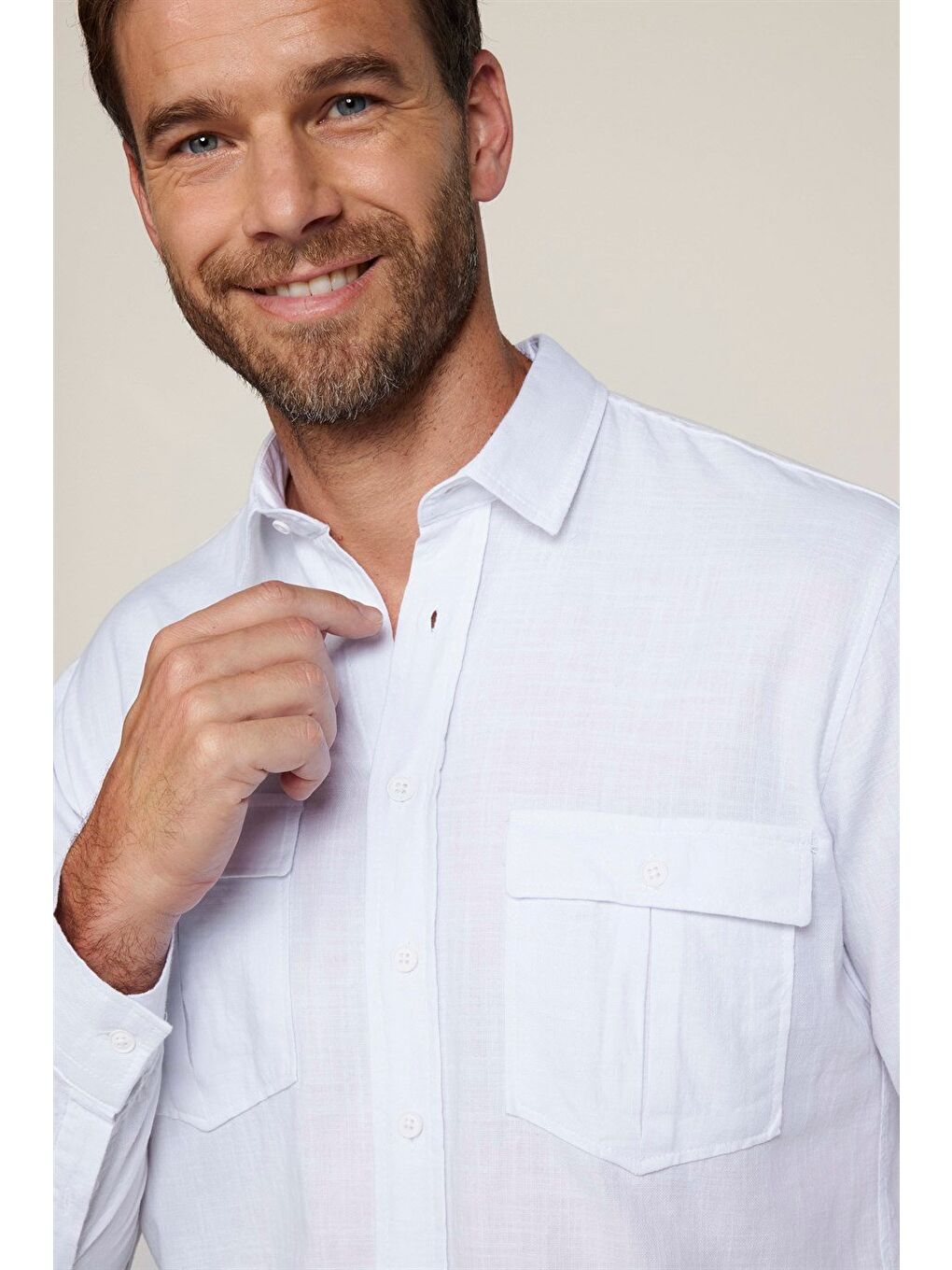 Erkek Regular Fit Klasik Kesim %100 Pamuk Keten Doku Çift Cep Beyaz Gömlek-2