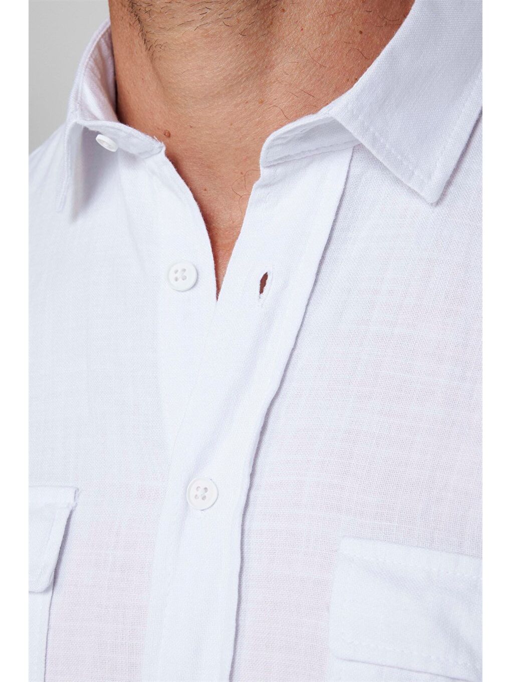 Erkek Regular Fit Klasik Kesim %100 Pamuk Keten Doku Çift Cep Beyaz Gömlek-3