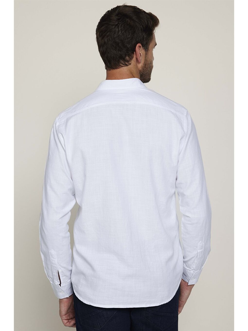 Erkek Regular Fit Klasik Kesim %100 Pamuk Keten Doku Çift Cep Beyaz Gömlek-4