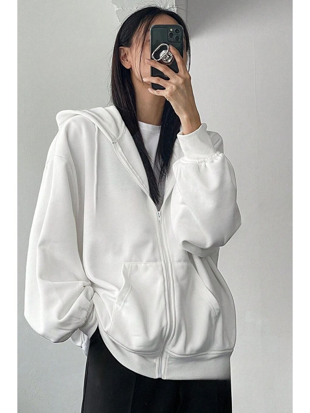 Kadın Beyaz Kapüşon Detay Fermuarlı Hırka-2