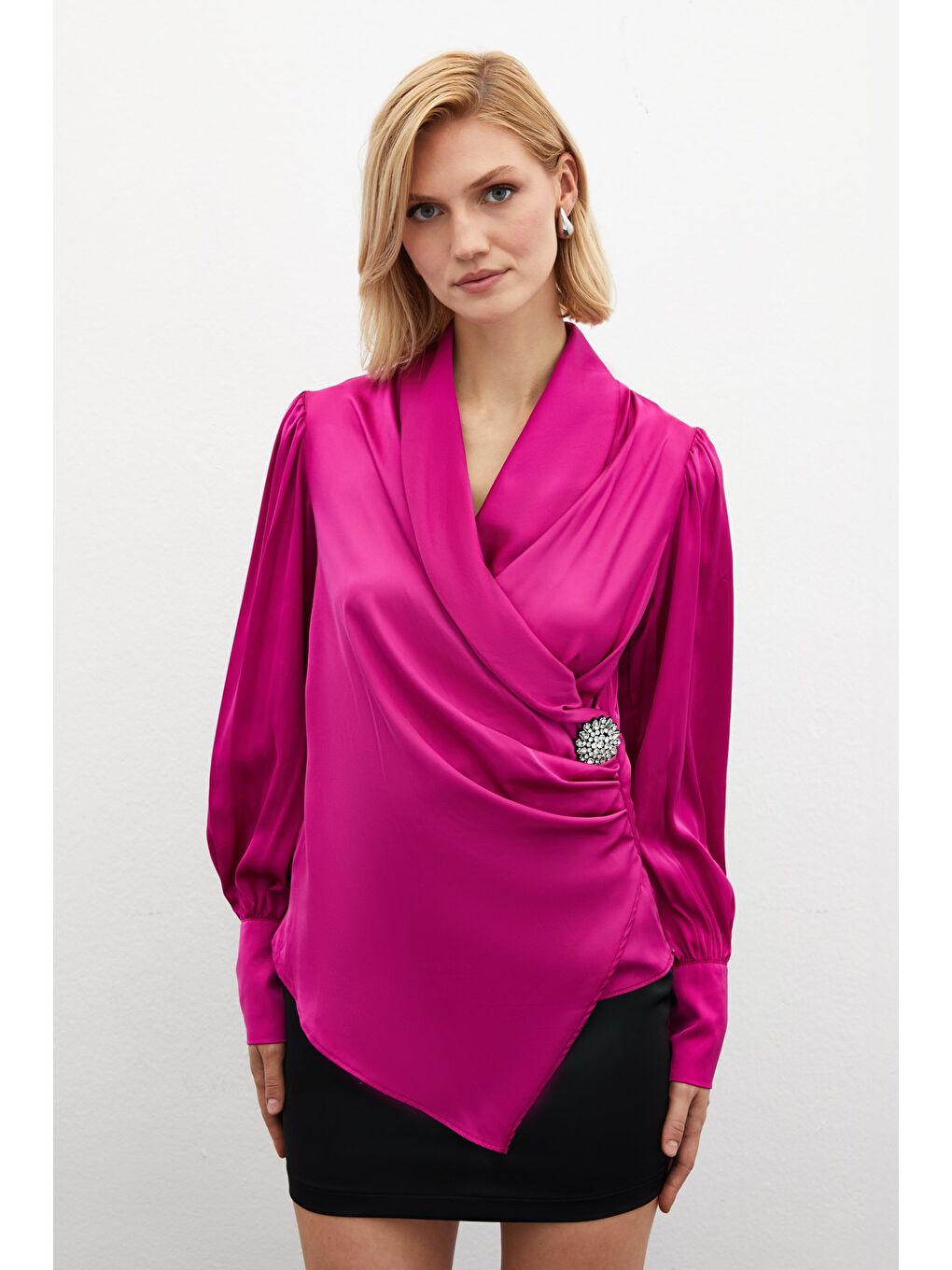 Broşlu Kruvaze Bluz - Fuşya-2