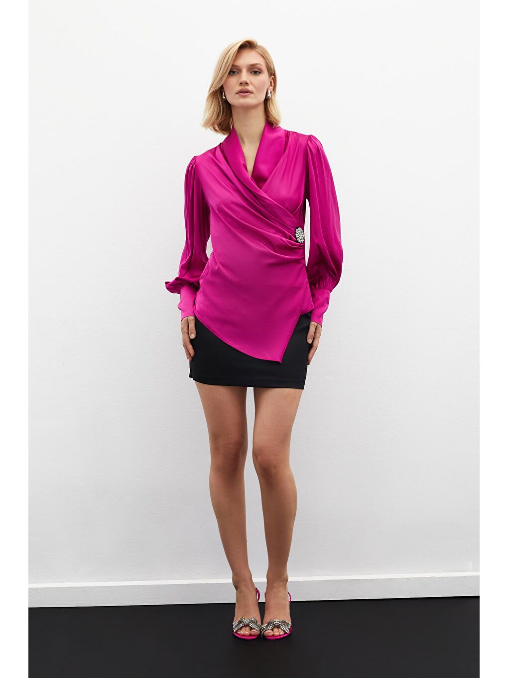 Broşlu Kruvaze Bluz - Fuşya-4