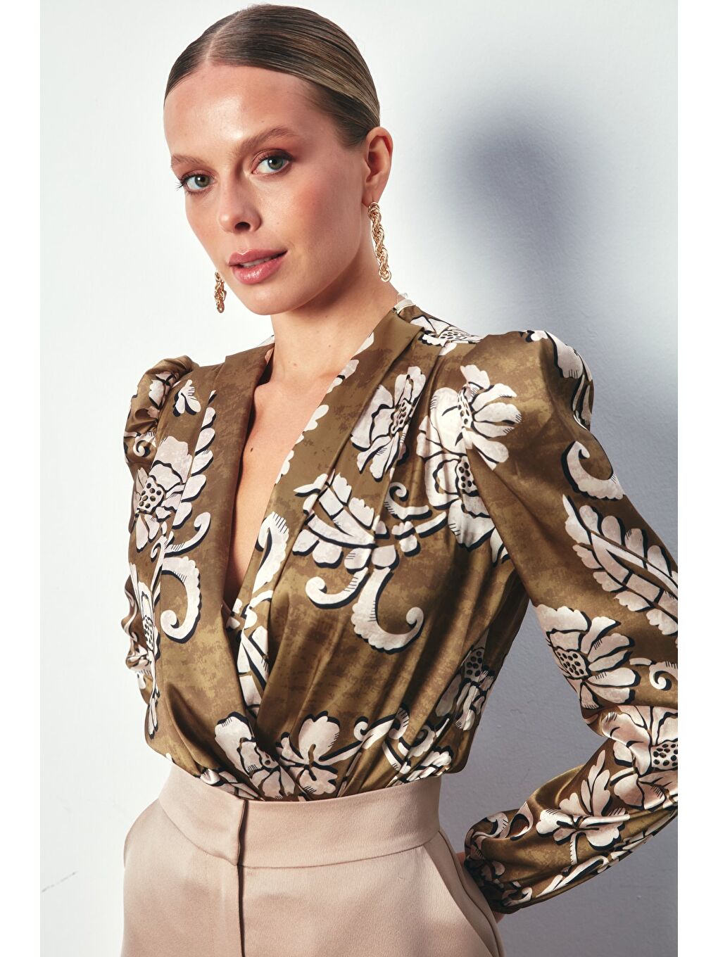 Desenli Bodysuit Bluz - Haki-3