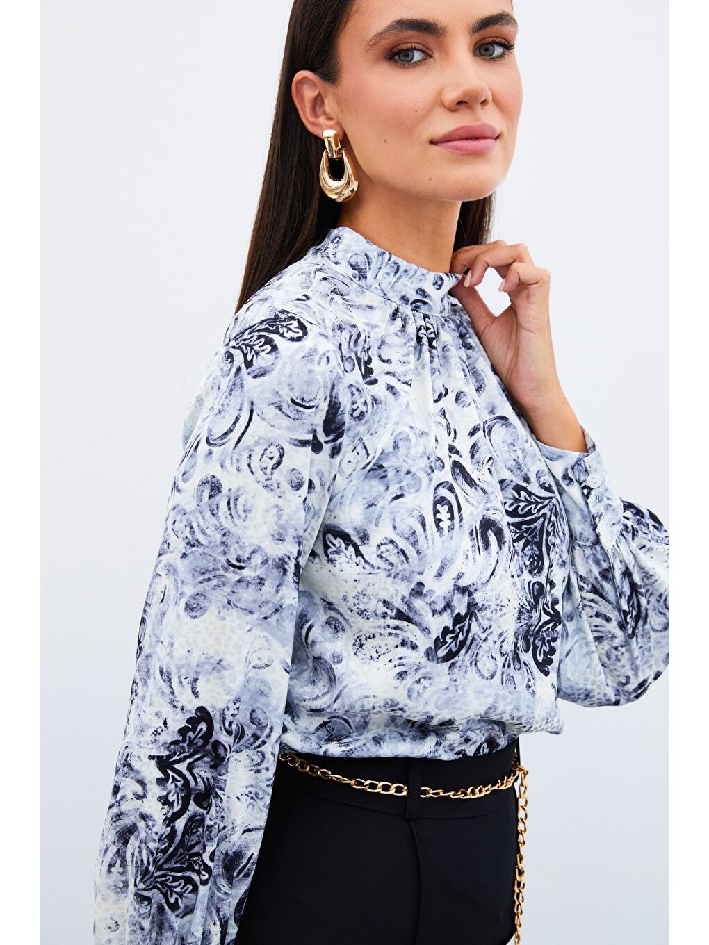 Dik Yaka Desenli Bluz - Siyah-3