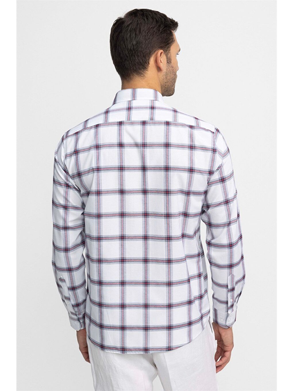 Erkek Regular Fit Klasik Kesim Düğmeli Yaka Küçük Kareli Pamuklu Beyaz Gömlek-3