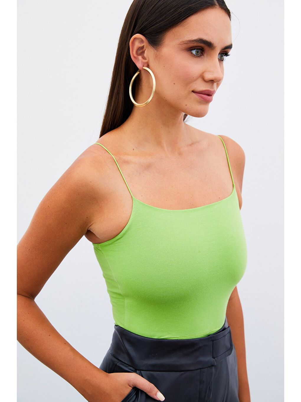 İp Askılı Crop Bluz - Yeşil