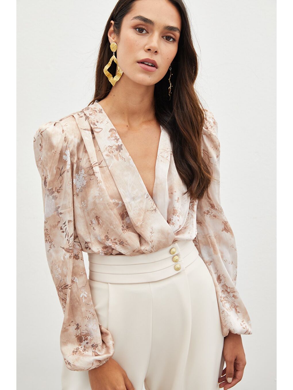 Kahverengi Çiçek Desenli Bodysuit Bluz - Camel-6