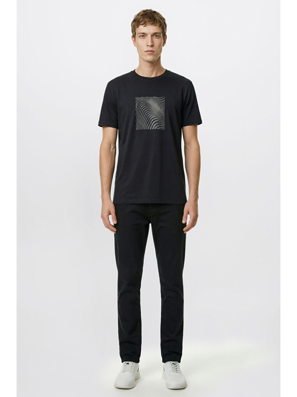 Erkek Siyah Pamuklu Slim Fit Dar Kesim Bisiklet Yaka Esnek Tişört-1