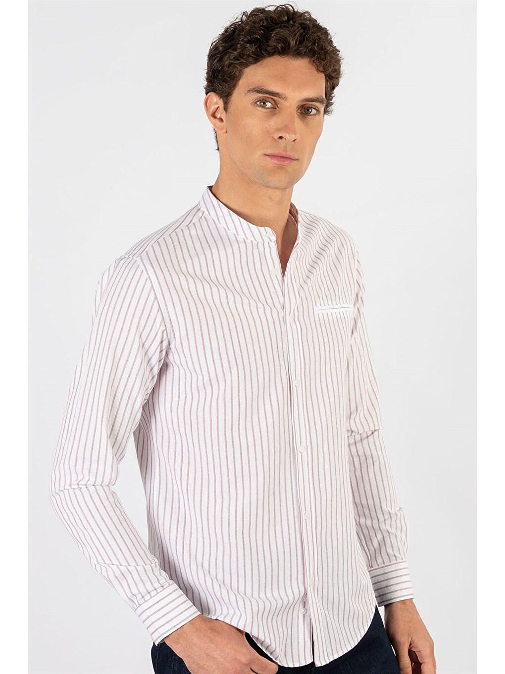 Slim Fit Hakim Yaka Pamuklu Kolay Ütü Çizgili Erkek Beyaz Gömlek