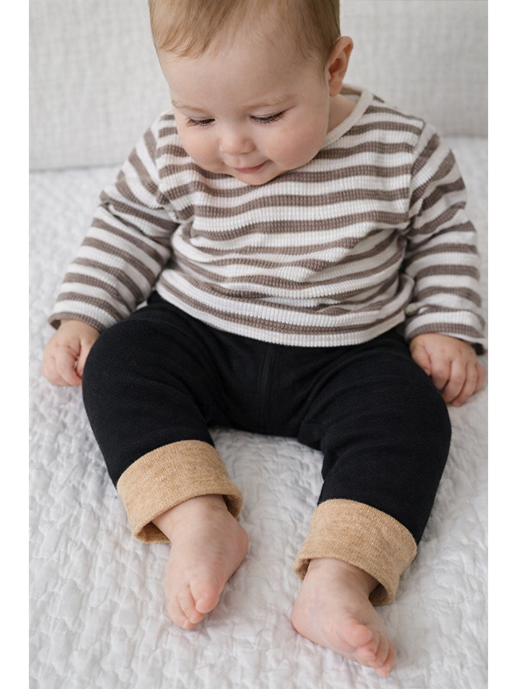 Paçası Detaylı Bebek Havlu Tayt Siyah