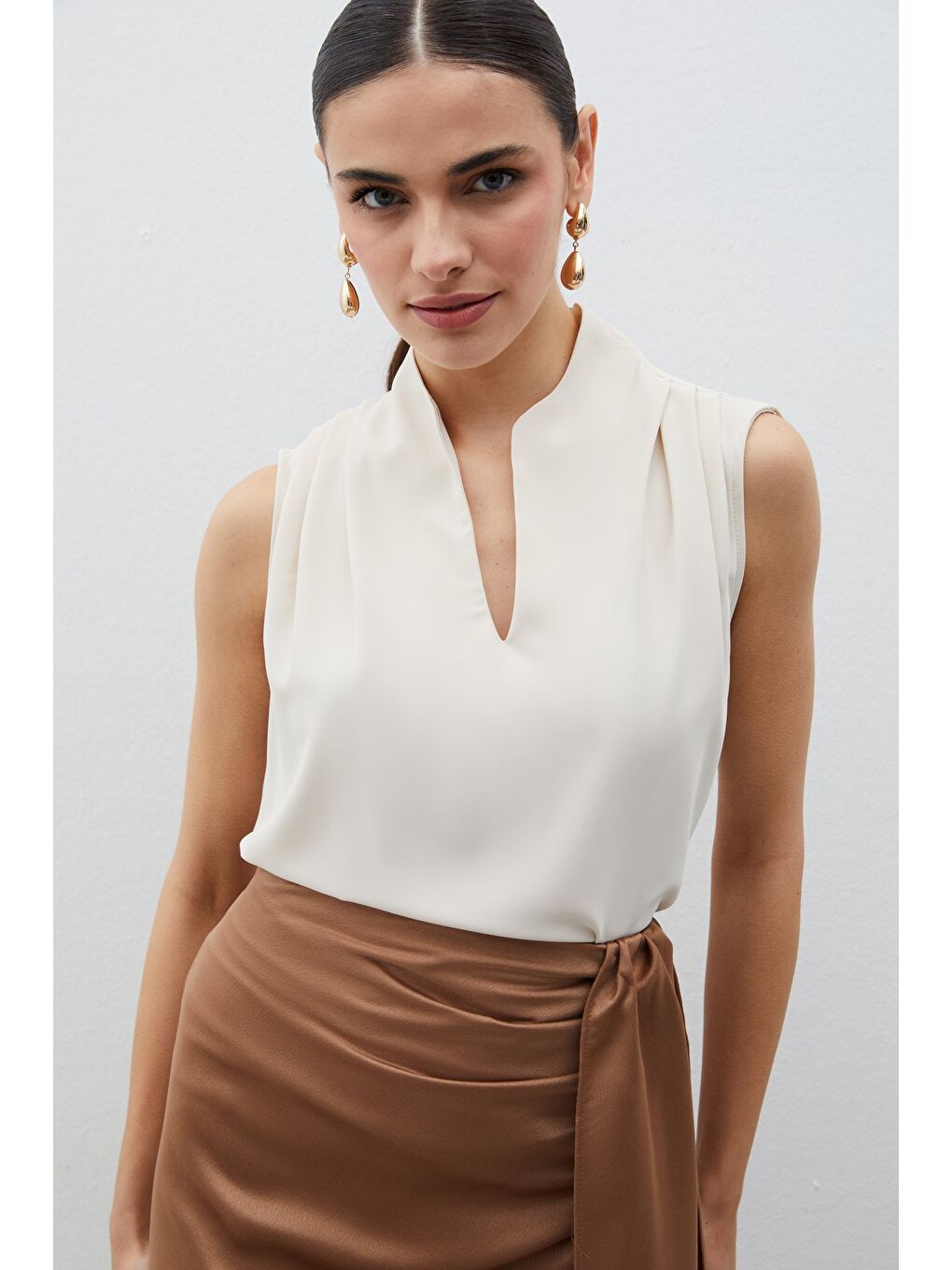 Hakim Yaka Kolsuz Bluz - Bej-3