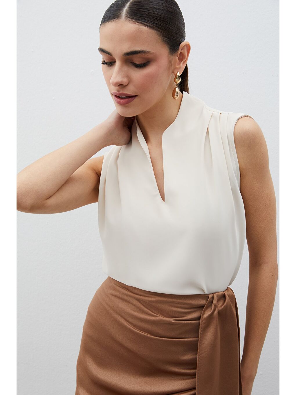 Hakim Yaka Kolsuz Bluz - Bej-4