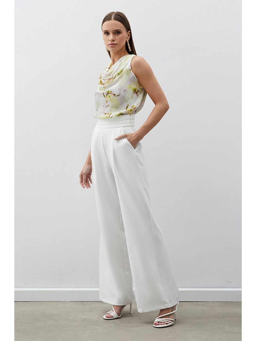 Degaje Yaka Desenli Bluz - Yağ Yeşili-2