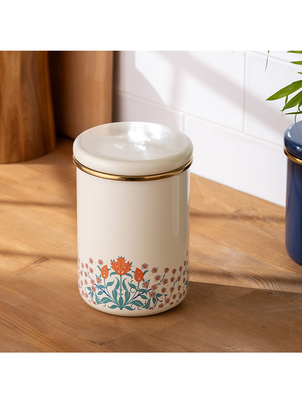 Beyaz Hasbahçe Büyük Boy Emaye Kavanoz-10