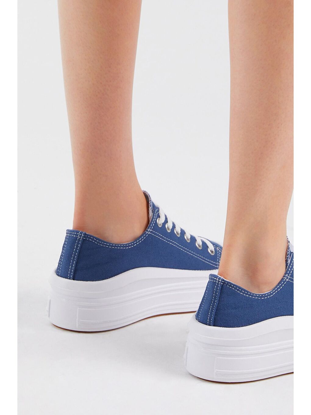 Kadın Lacivert Rahat Kalıp Kalın Tabanlı Spor Ayakkabı-4